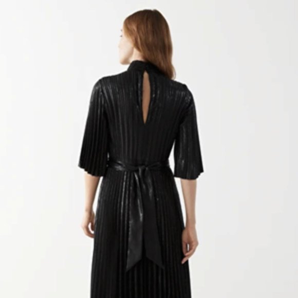 metallic pleated maxi dress - Picture 6 of 9